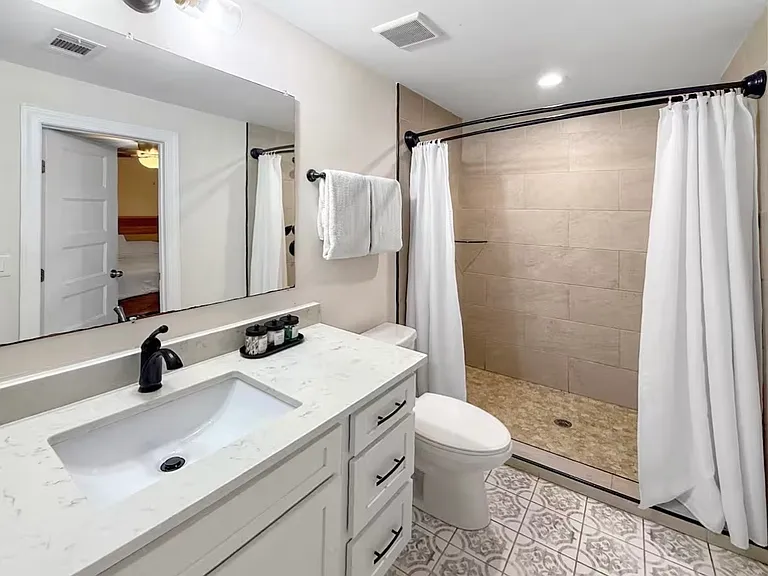 437 Griffin St NW — Photo 7