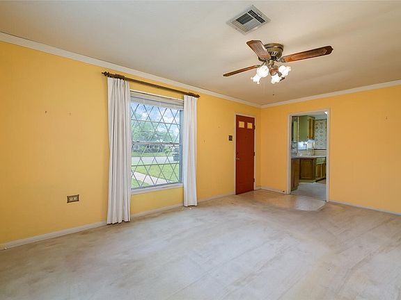 4th image of 4008 Colcord Ave