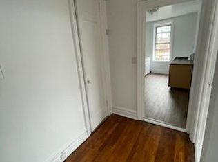 7206 69th St, Ridgewood, NY 11385