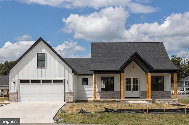 1st image of 5125 Retriever Ln