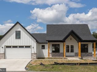 5125 Retriever Ln, McGaheysville, VA 22840