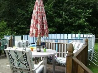 29 Browns Mills Rd, Cookstown, NJ 08511