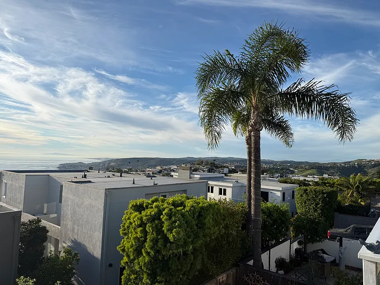 883 Acapulco St — Photo 3