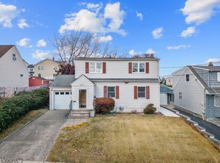 42 Harvey Rd, Clifton, NJ 07012
