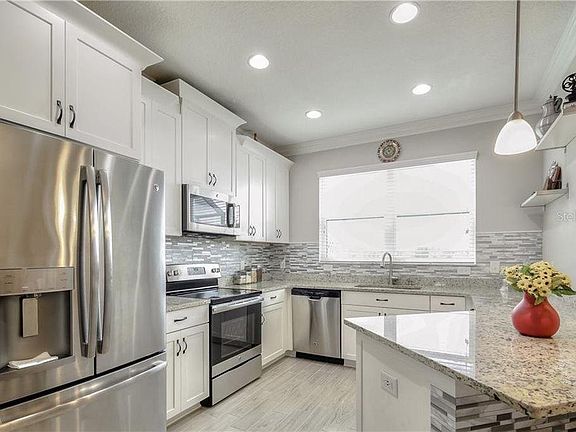 4th image of 30321 Southwell Ln