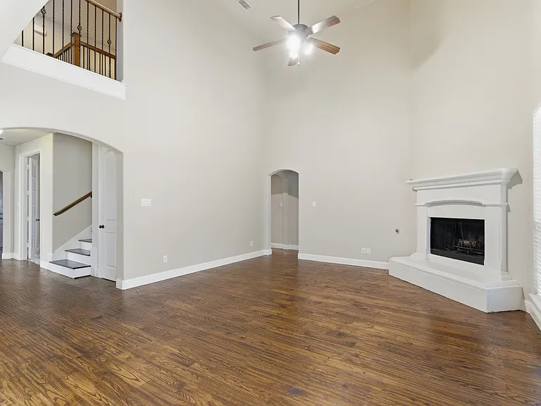 6205 Prairie Hill Ln — Photo 9