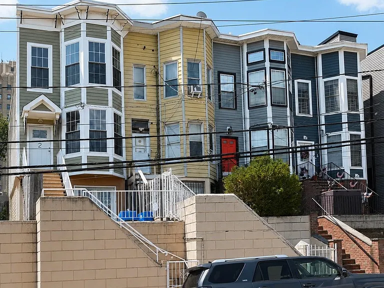 447 Mercer St #1 — Photo 37