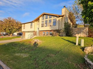 301 Emerson Ave, Evanston, WY 82930