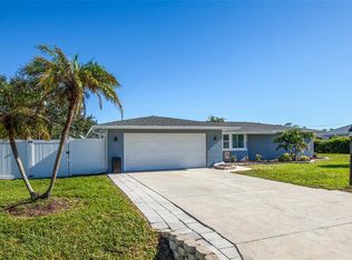 735 Cumberland Rd, Venice, FL 34293