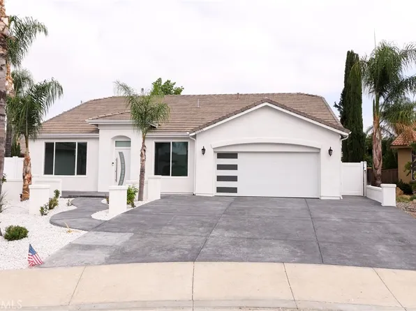 25225 Stepping Stone Cir, Menifee, CA 92584