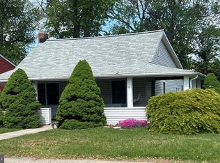 242 Wanda Rd, Pasadena, MD 21122