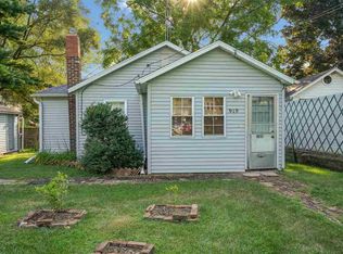 919 Lincoln St, Jackson, MI 49202