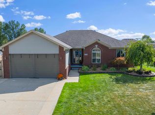 31108 Quail Run Dr, Chesterfield, MI 48047