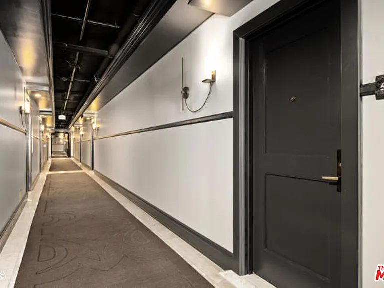 460 S Spring St #601 — Photo 15