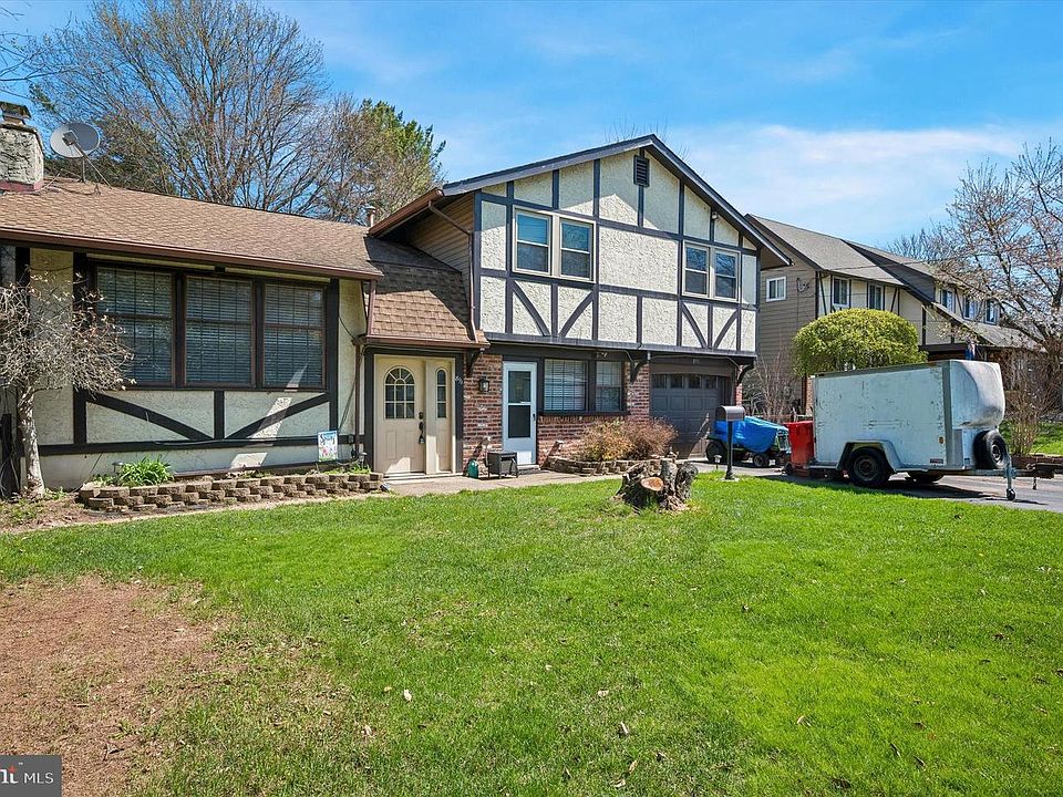 1st image of 891 Ivyland Rd