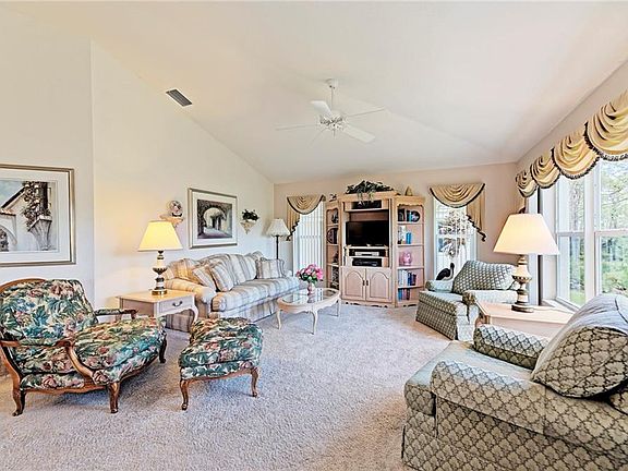 4th image of 14073 Willow Glen Ct APT 236