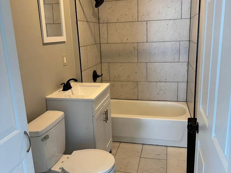 83 Elm St #1 — Photo 2