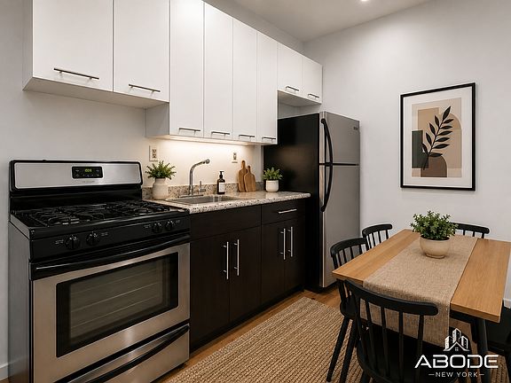 2nd image of 913 Saint Johns Pl APT 2A