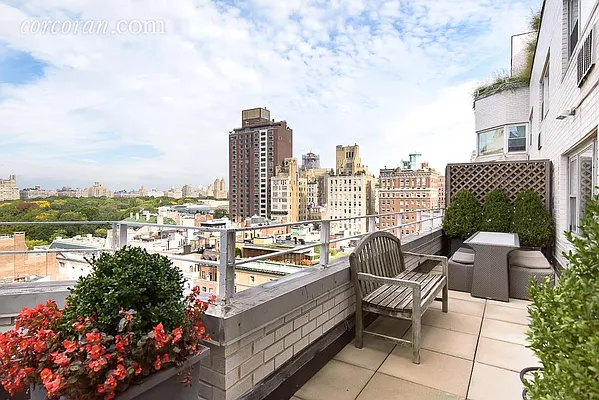 Sold by Corcoran | media 10