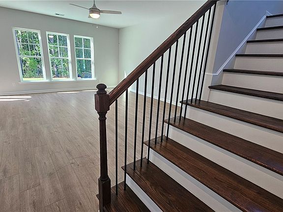 3rd image of 230 Brookline Drive