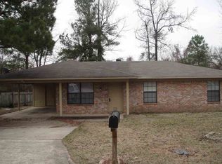 20 Robin Dr, Nash, TX 75569
