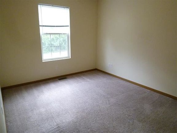 4th image of 3135 N 12th St