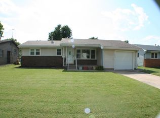 1913 Cron St, Augusta, KS 67010