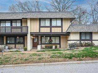 2629 Hampton Rd, Saint Charles, MO 63303