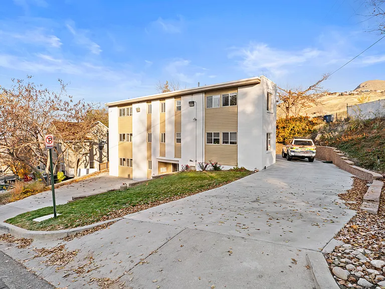 26 W Girard Ave — Photo 13