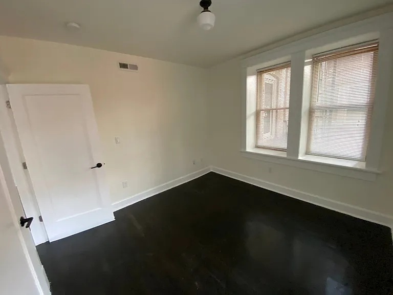 The Kensington — Photo 121