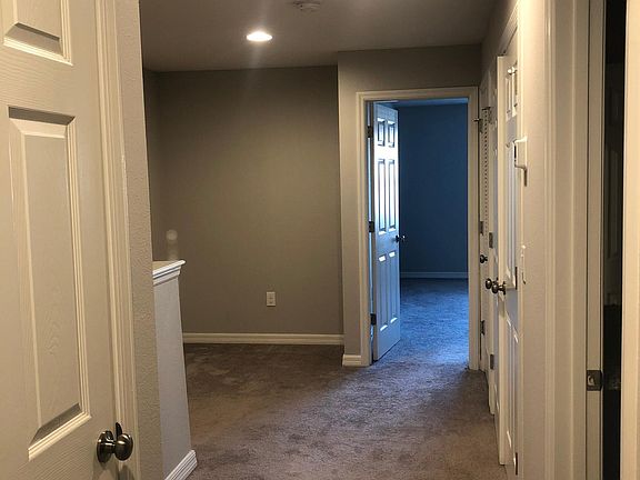 2nd image of 7006 Summer Holly Pl