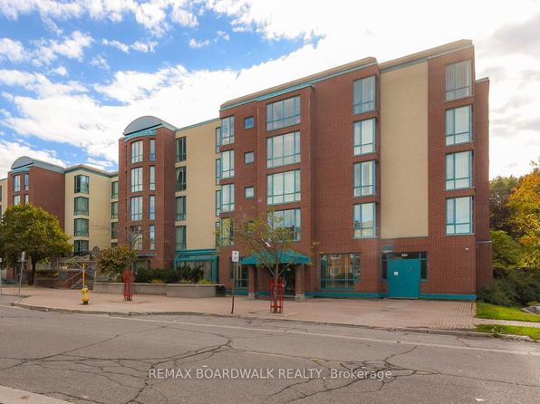 330 Centrum Blvd #206, Ottawa, ON K1E 3W2