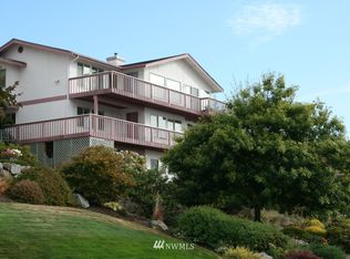 211 N Arbor Ter, Camano Island, WA 98282