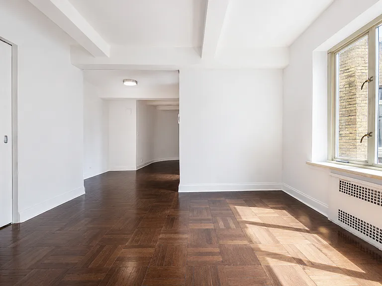 36 E 36th St #5-I — Photo 9