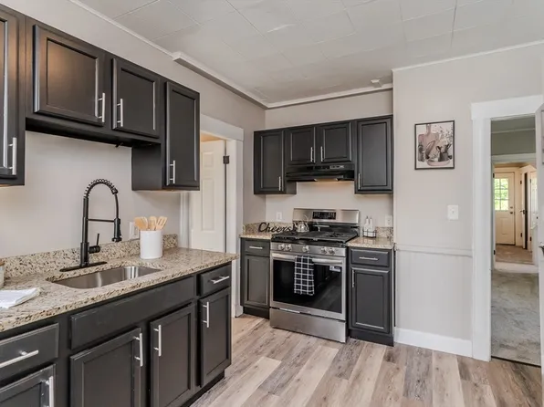 33-35 Claremont St, Springfield, MA 01108