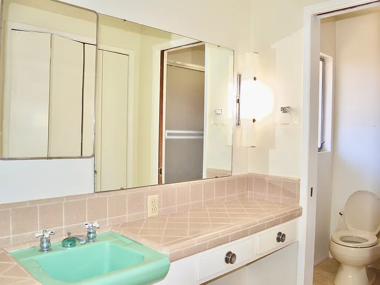 1764 Soledad Way — Photo 13