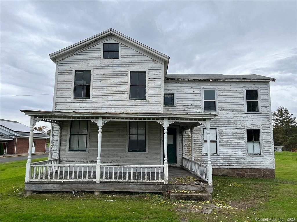 37 Main St, Durham, CT 06422 Zillow