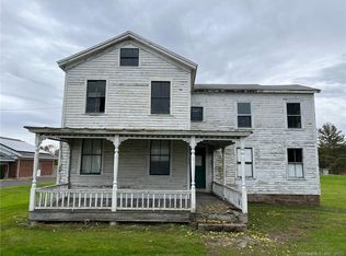 37 Main St, Durham, CT 06422