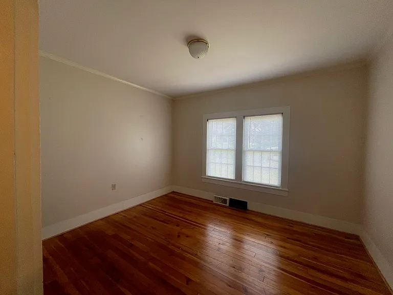 116 School St — Photo 6