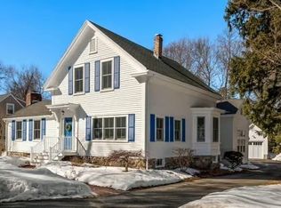 103 Oak St, Reading, MA 01867