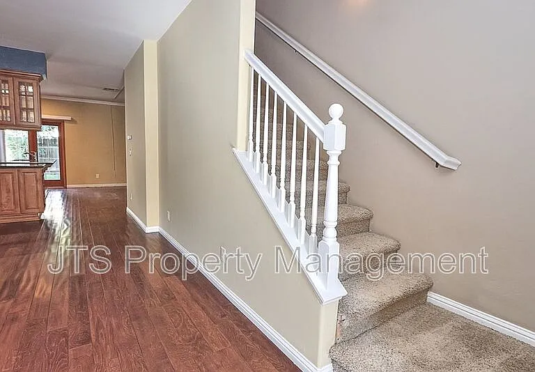 3657 24th St — Photo 5