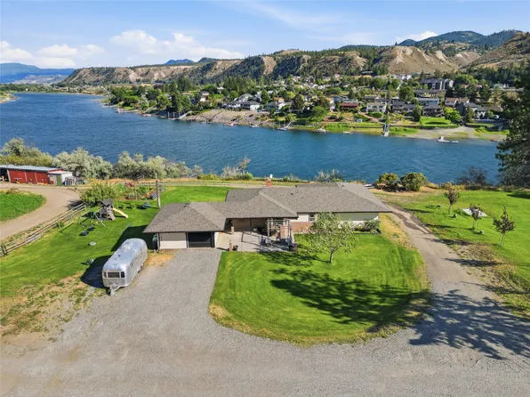 1808 & 1860 Shuswap Rd E, Kamloops, BC V2H 1S9