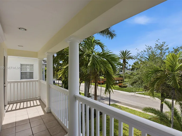 1419 SW 21st Ct — Photo 25