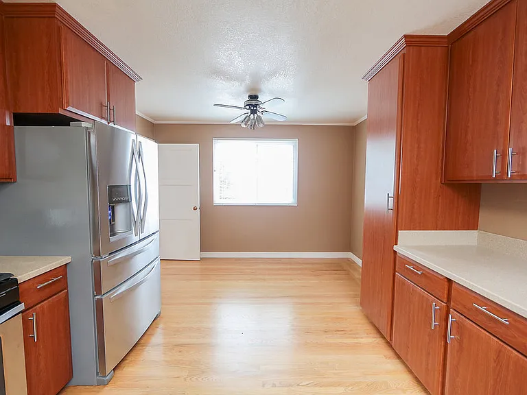 44 Ashton Ave — Photo 8