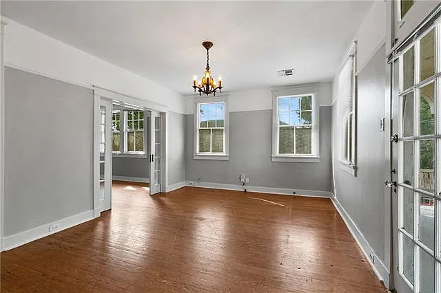 3 bed, 1.0 bath, 1500 sqft, $1,750 — Photo 3