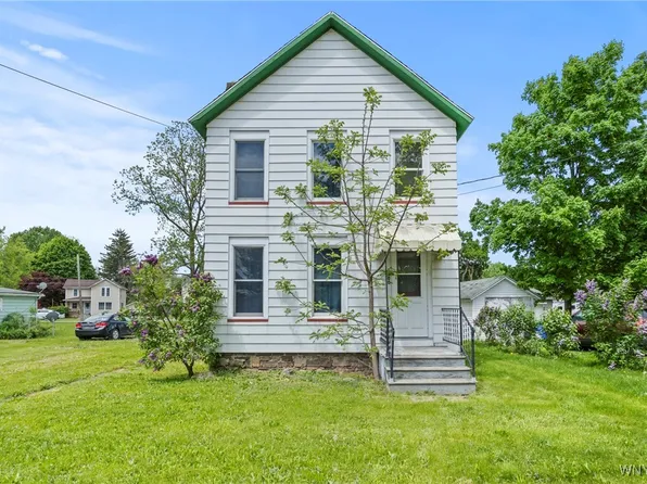 1200 S Main St, Medina, NY 14103