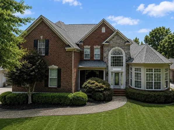 908 Plantation Blvd, Gallatin, TN 37066