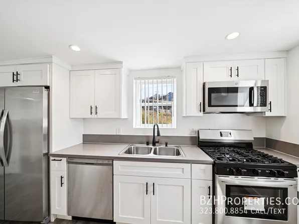 1267 Vin Scully Ave Property