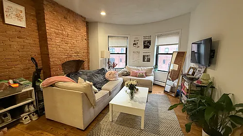 611 Columbus Ave #4 Photo 1