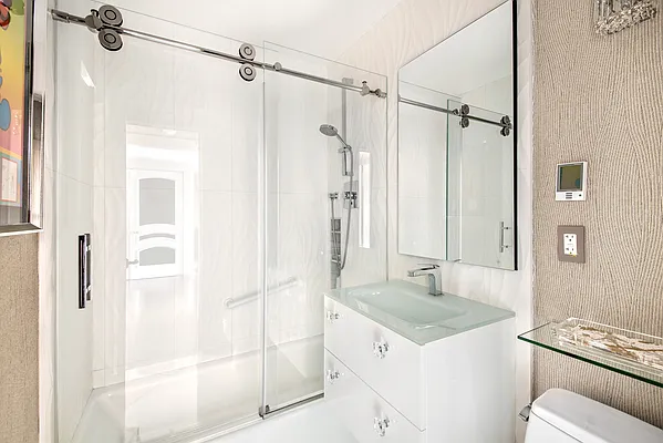 Sold by Freda Green & Assoc. | media 5